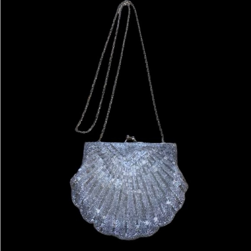 La Regale Silver Beaded Clutch Purse Clam Shell Long Chain Evening Bag